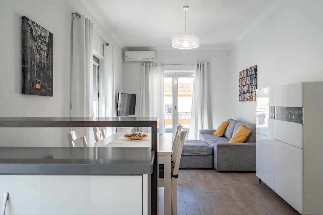 Apartment Akicity Graca Alure Lissabon